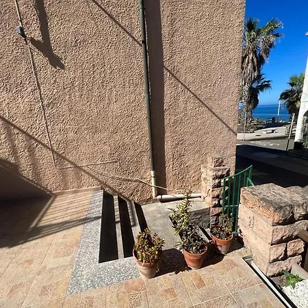 Casa Mari A Due Passi Dal Mare *